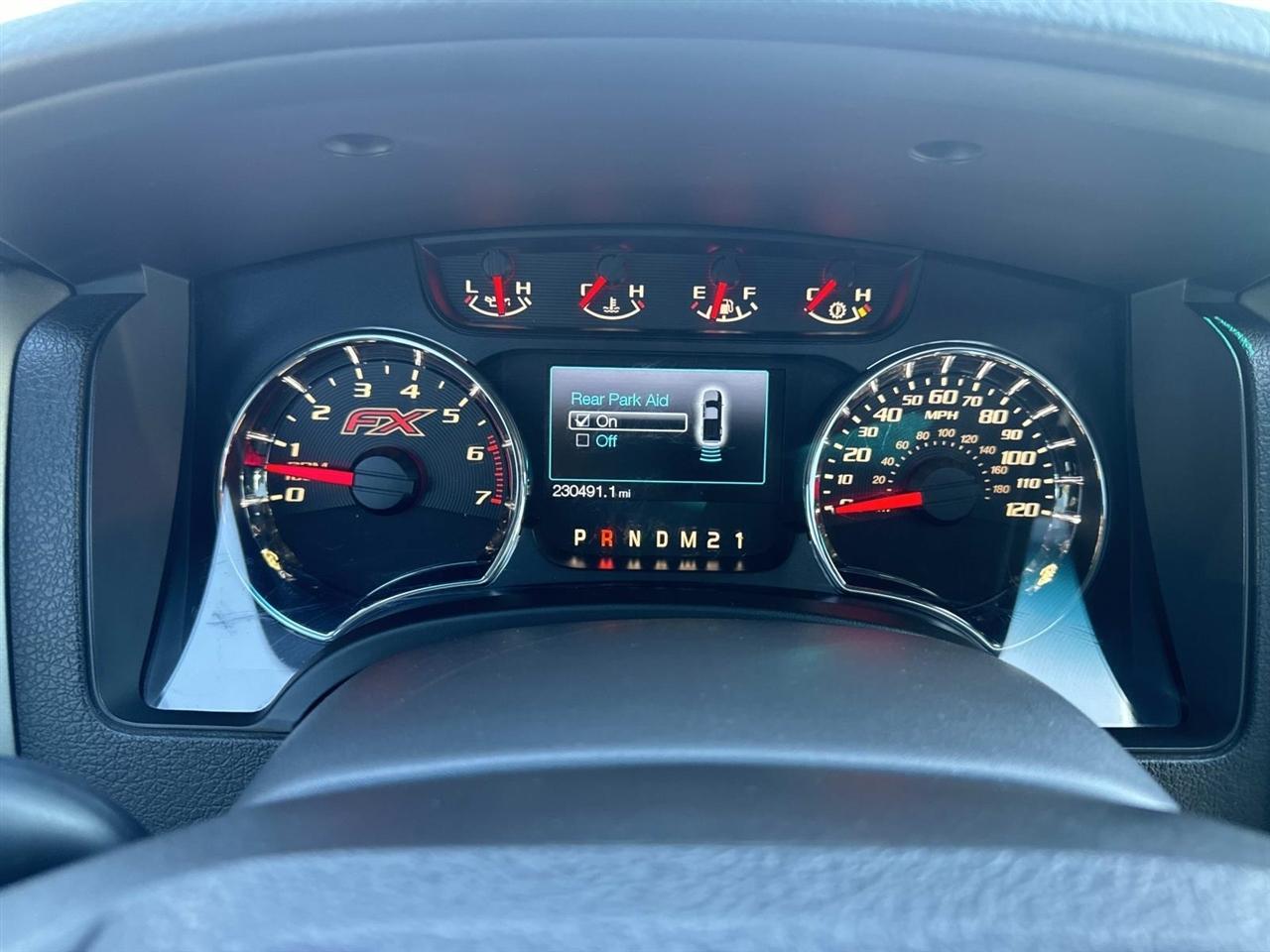 Ford F-150 4WD SuperCrew 145" King Ranch 2014