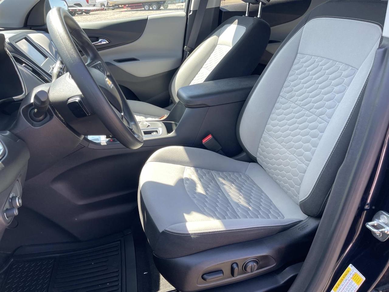 Chevrolet Equinox FWD 4dr LT w/2FL 2021