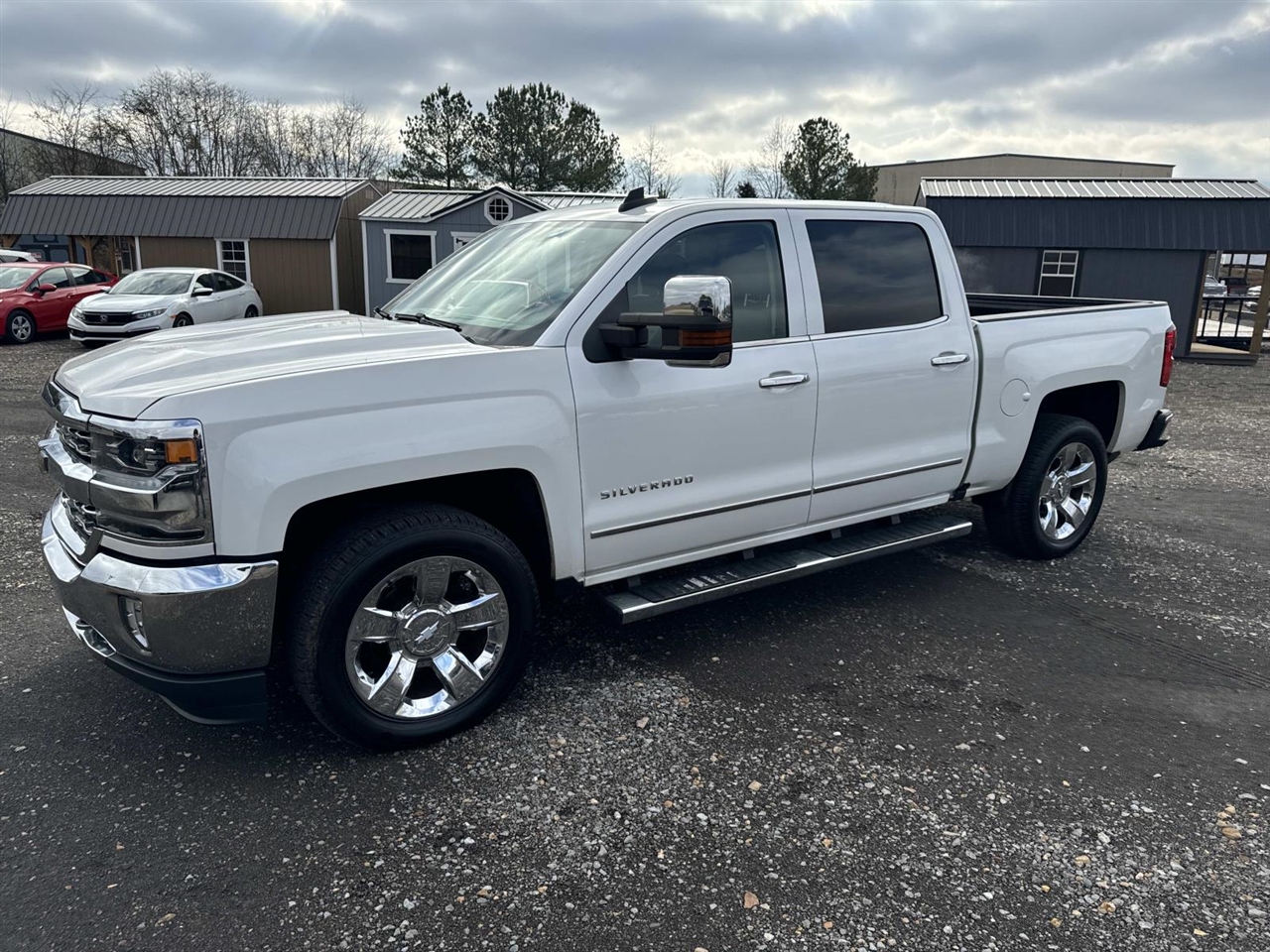 Chevrolet Silverado 1500 2WD Crew Cab 143.5" LTZ w/1LZ 2016
