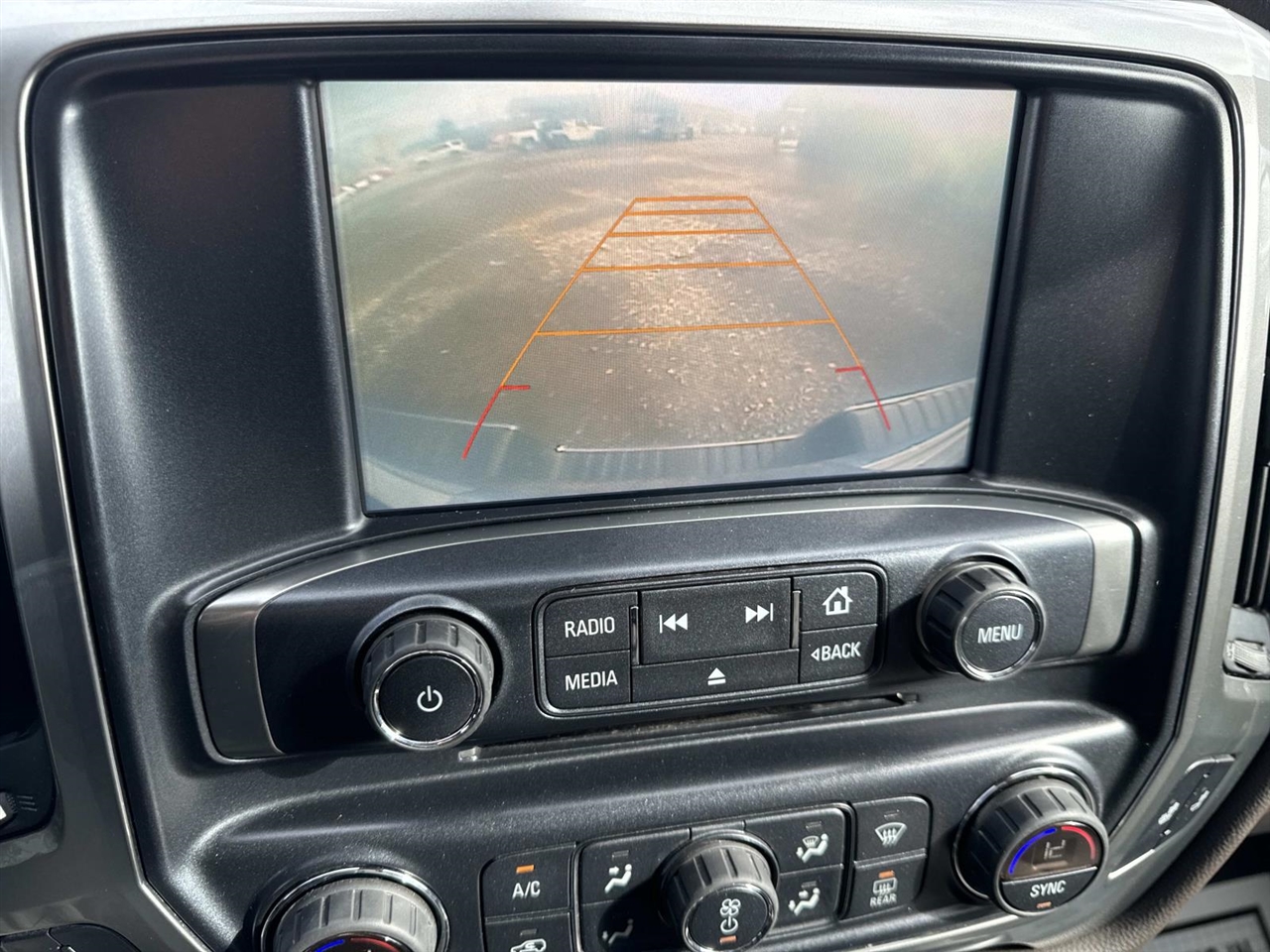 Chevrolet Silverado 1500 2WD Crew Cab 143.5" LTZ w/1LZ 2016