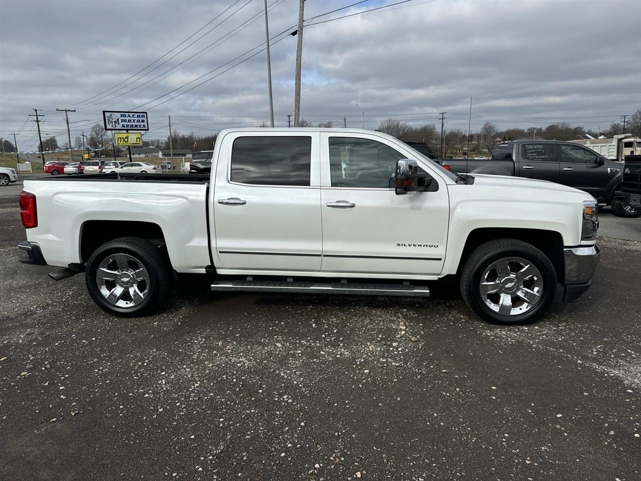 Chevrolet Silverado 1500 2WD Crew Cab 143.5" LTZ w/1LZ 2016
