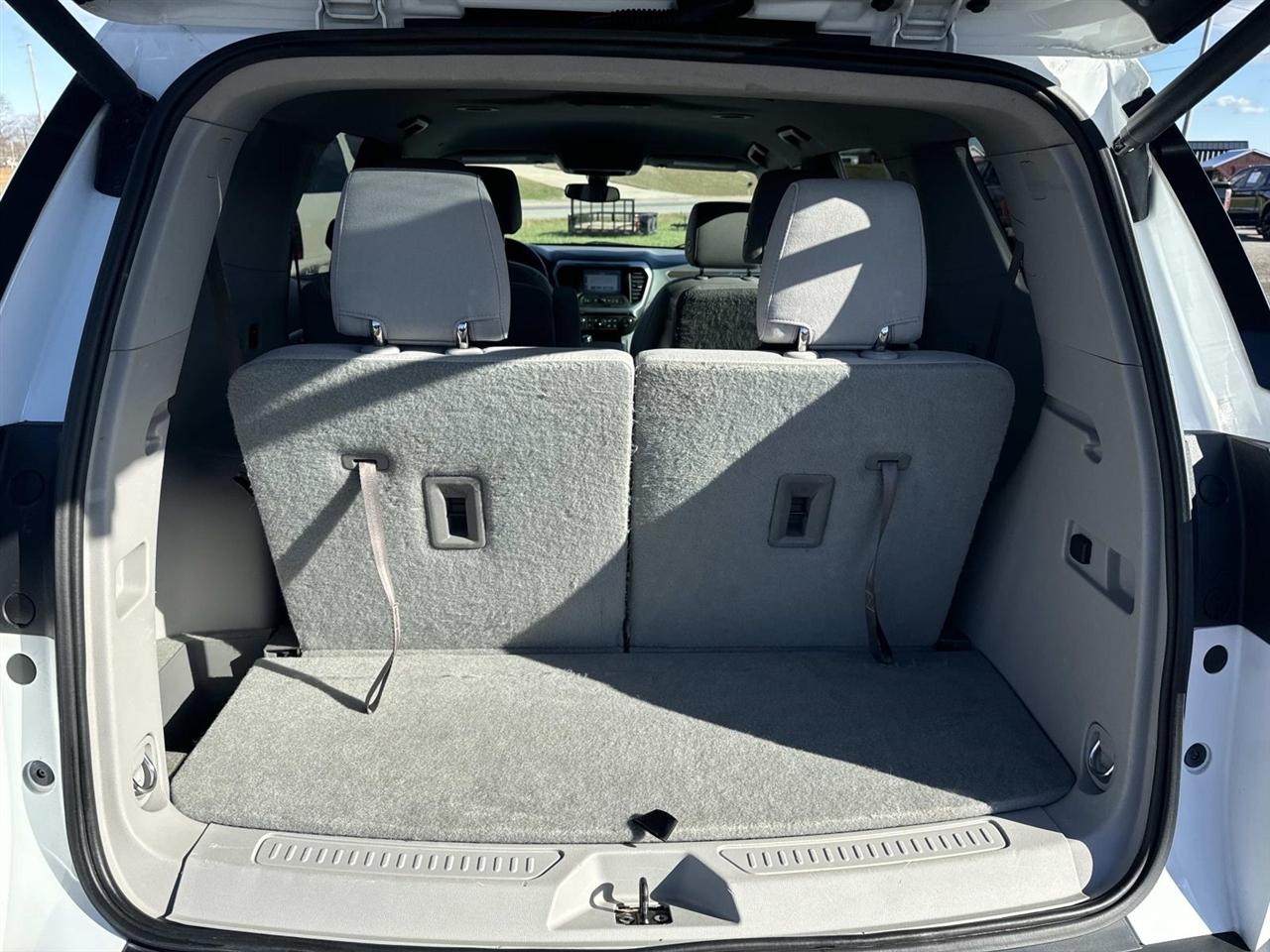 GMC Acadia FWD 4dr SLE w/SLE-2 2018