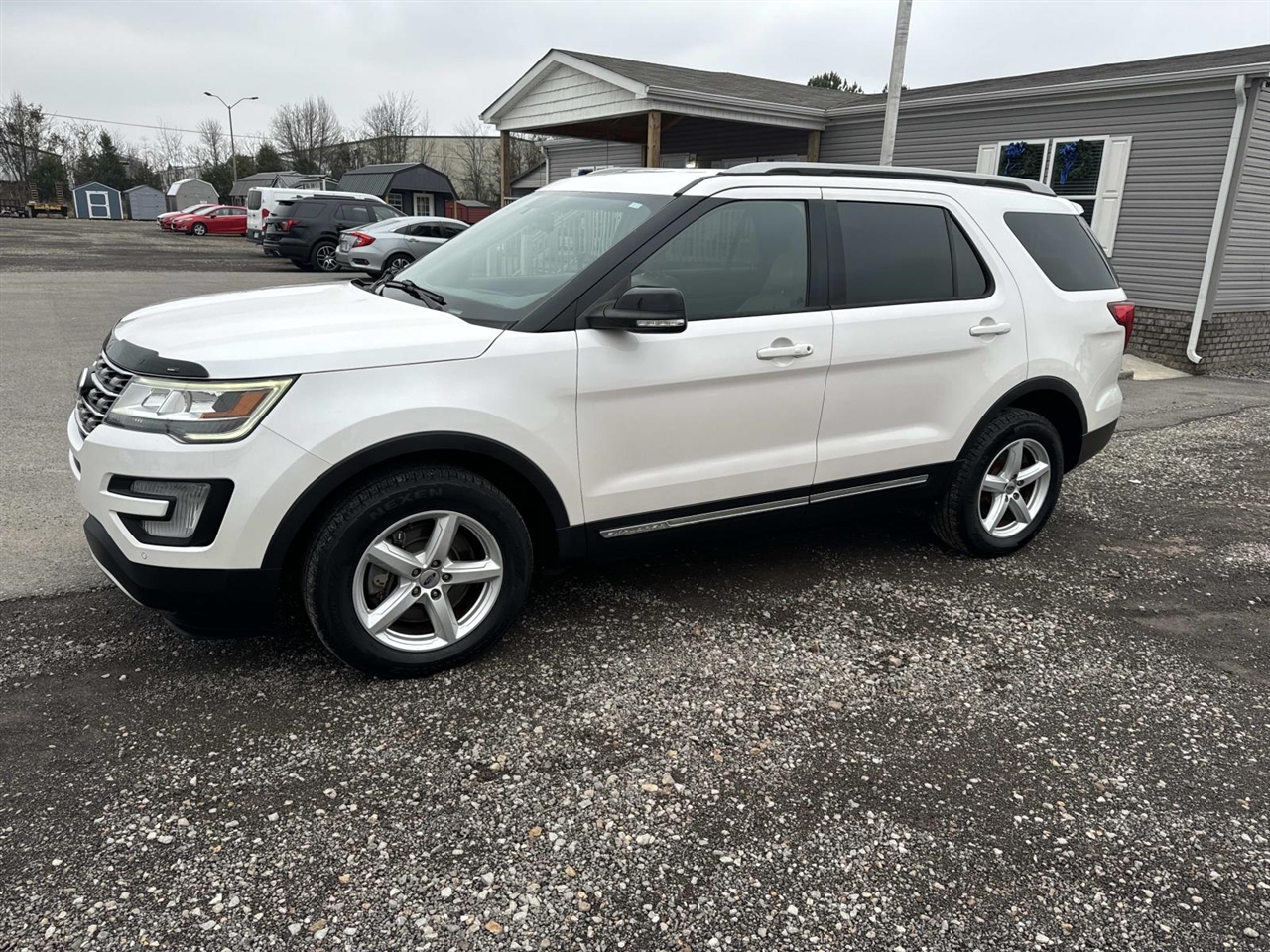 Ford Explorer XLT 4WD 2017