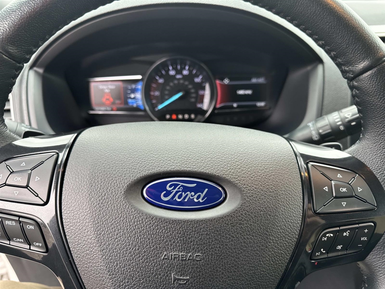 Ford Explorer XLT 4WD 2017