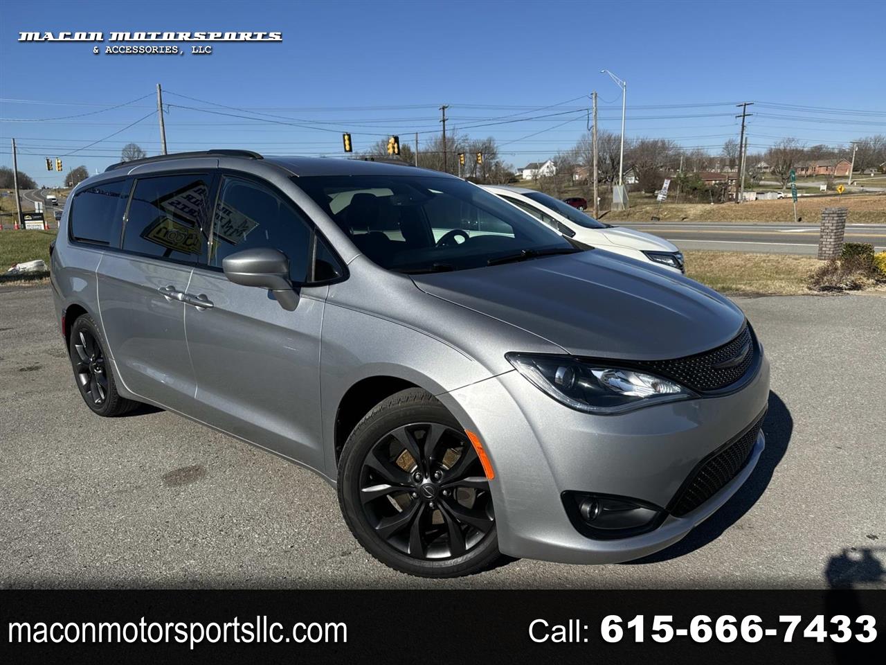 2020 Chrysler Pacifica Touring FWD