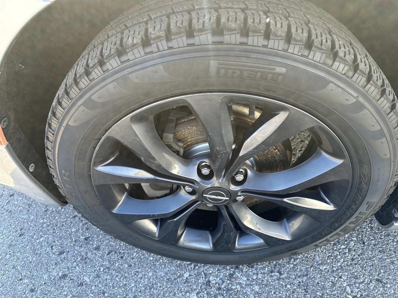 Chrysler Pacifica Touring FWD 2020