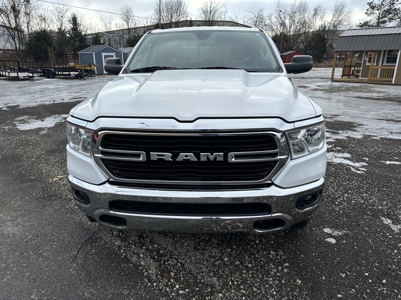 RAM 1500 Big Horn 4x4 Crew Cab 5'7" Box 2020