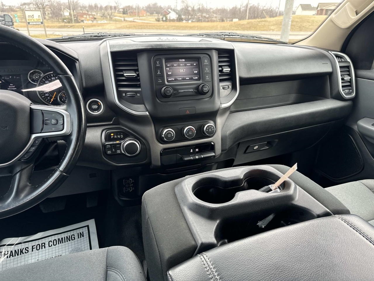 RAM 1500 Big Horn 4x4 Crew Cab 5'7" Box 2020