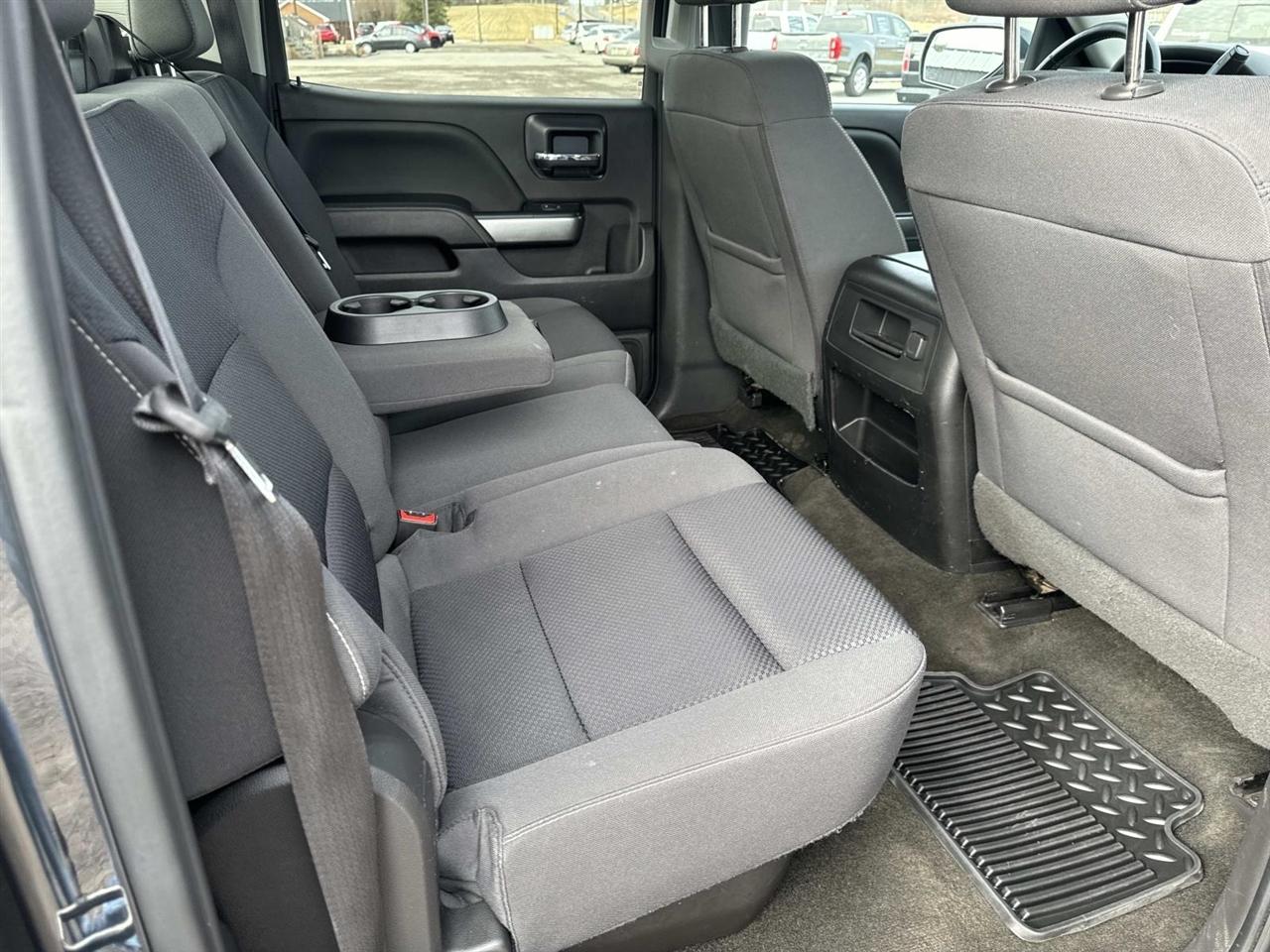 Chevrolet Silverado 1500 4WD Crew Cab 143.5" LT w/1LT 2018