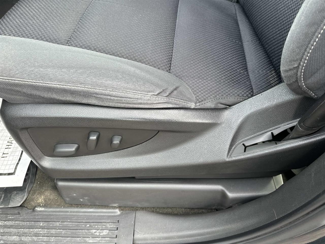 Chevrolet Silverado 1500 4WD Crew Cab 143.5" LT w/1LT 2018