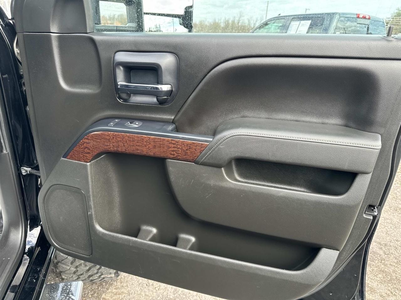 GMC Sierra 1500 2WD Crew Cab 143.5" SLE 2014