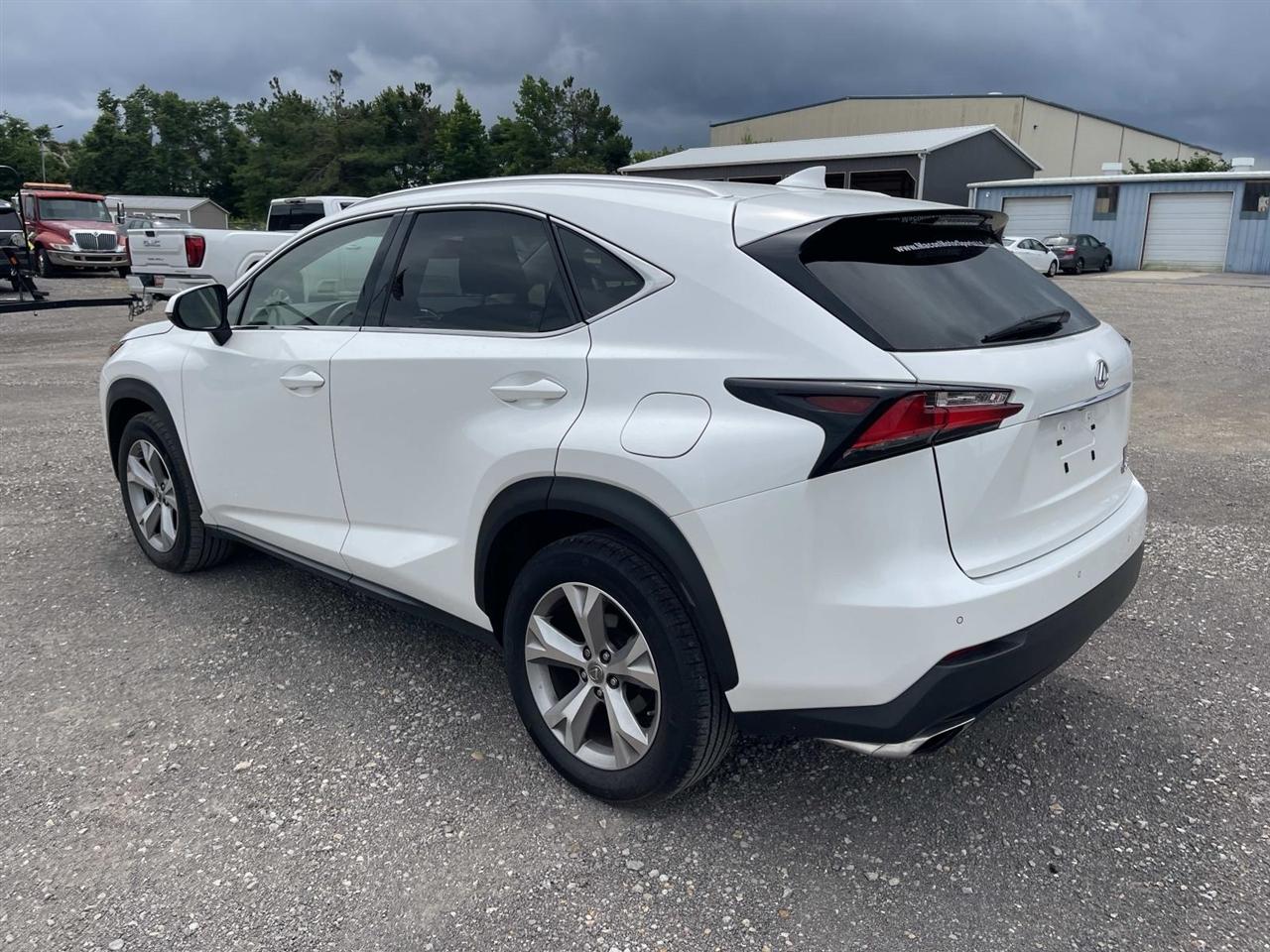 Lexus NX NX Turbo FWD 2017