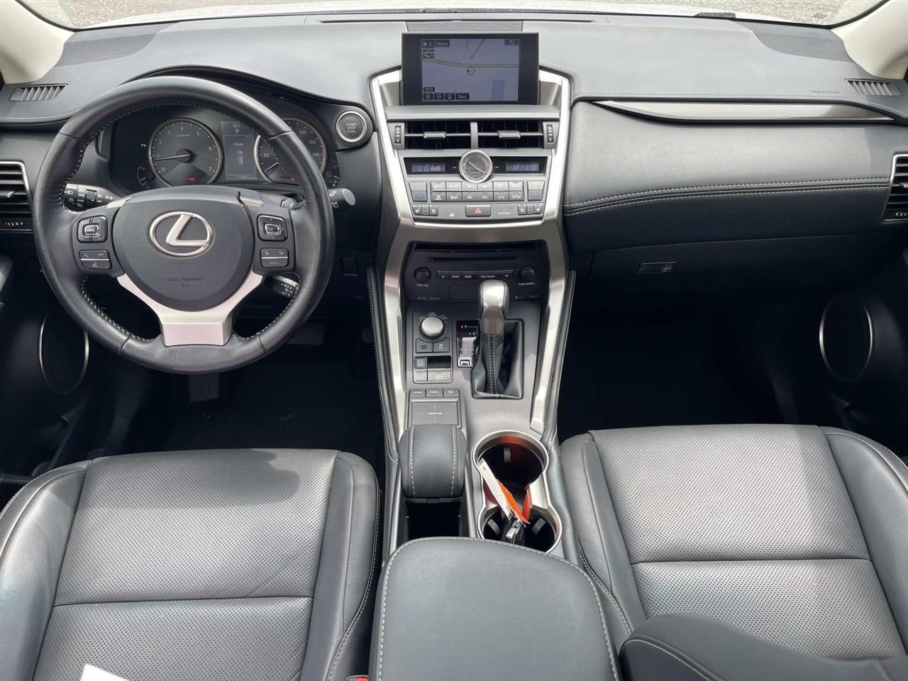 Lexus NX NX Turbo FWD 2017