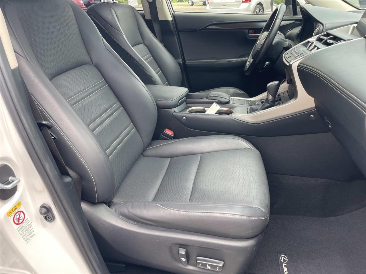 Lexus NX NX Turbo FWD 2017