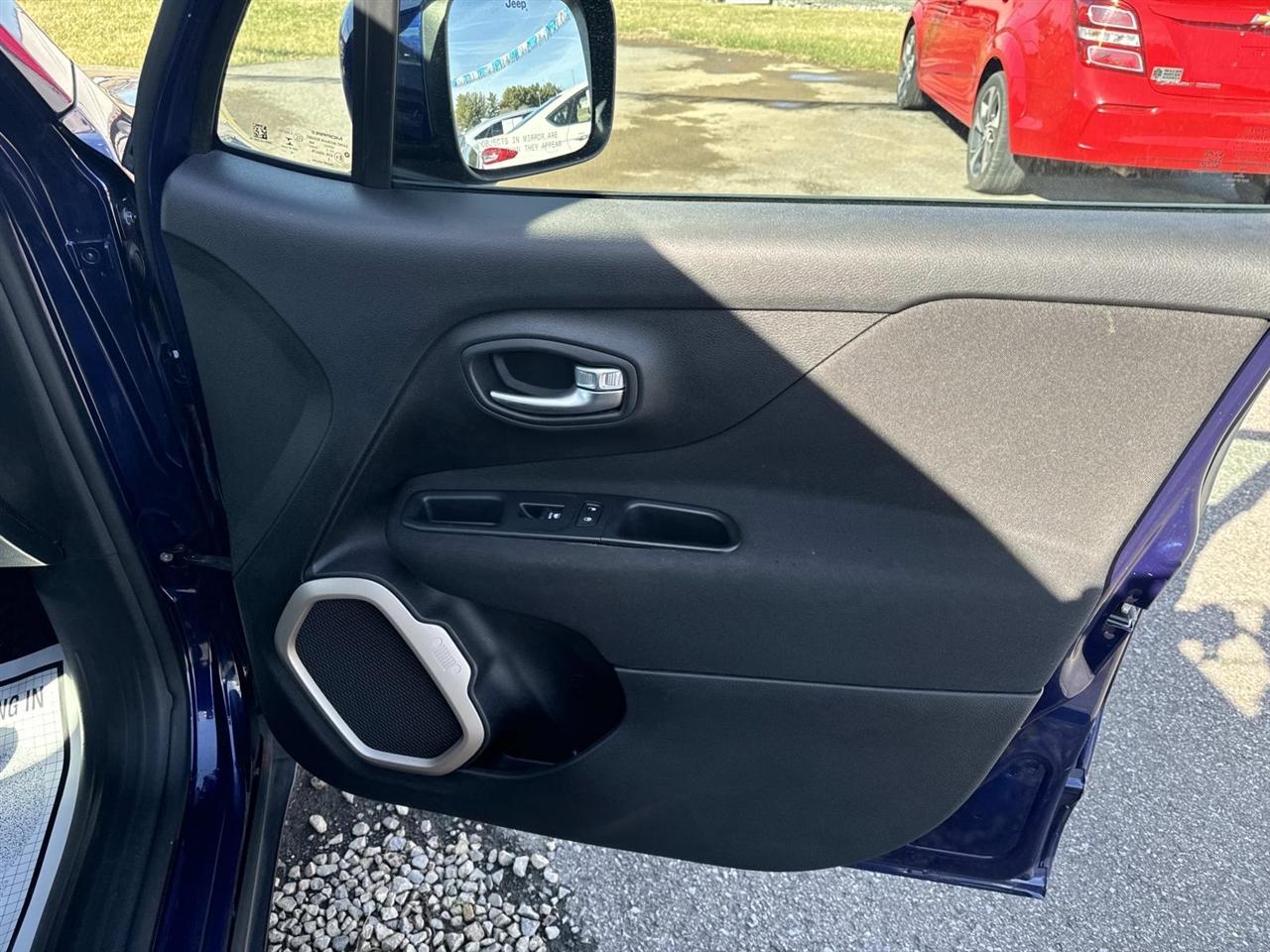 Jeep Renegade 4WD 4dr Latitude 2016