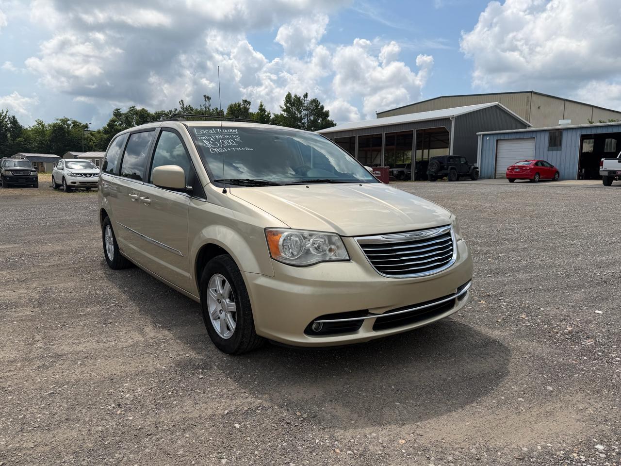 Chrysler Town & Country 4dr Wgn Touring 2011