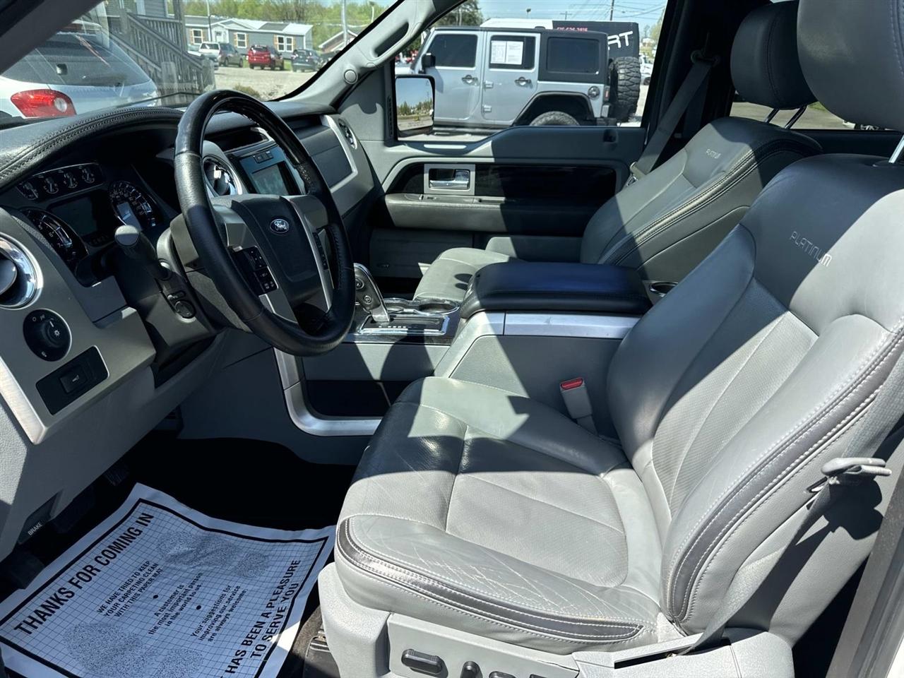 Ford F-150 4WD SuperCrew 145" Platinum 2012