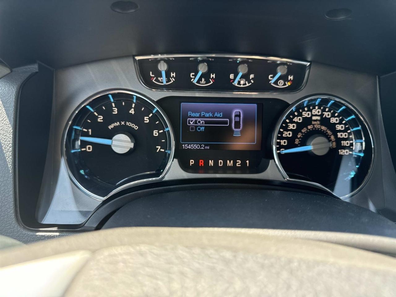 Ford F-150 4WD SuperCrew 145" Platinum 2012