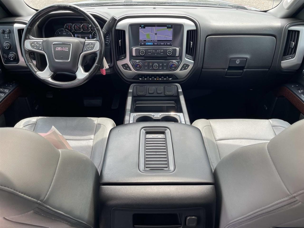 GMC Sierra 1500 4WD Crew Cab 143.5" SLT 2018