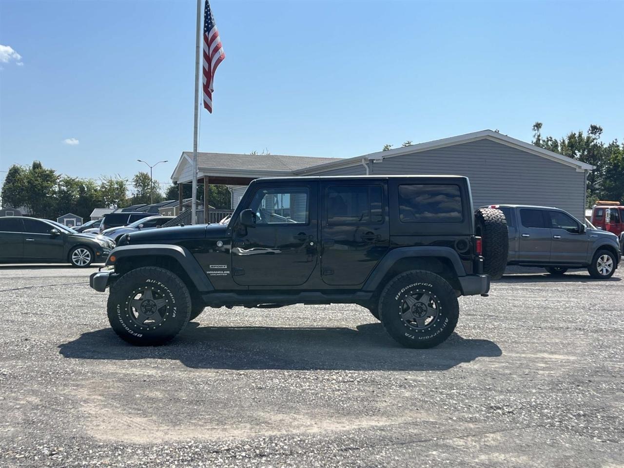 Jeep Wrangler Unlimited 4WD 4dr Sport 2013