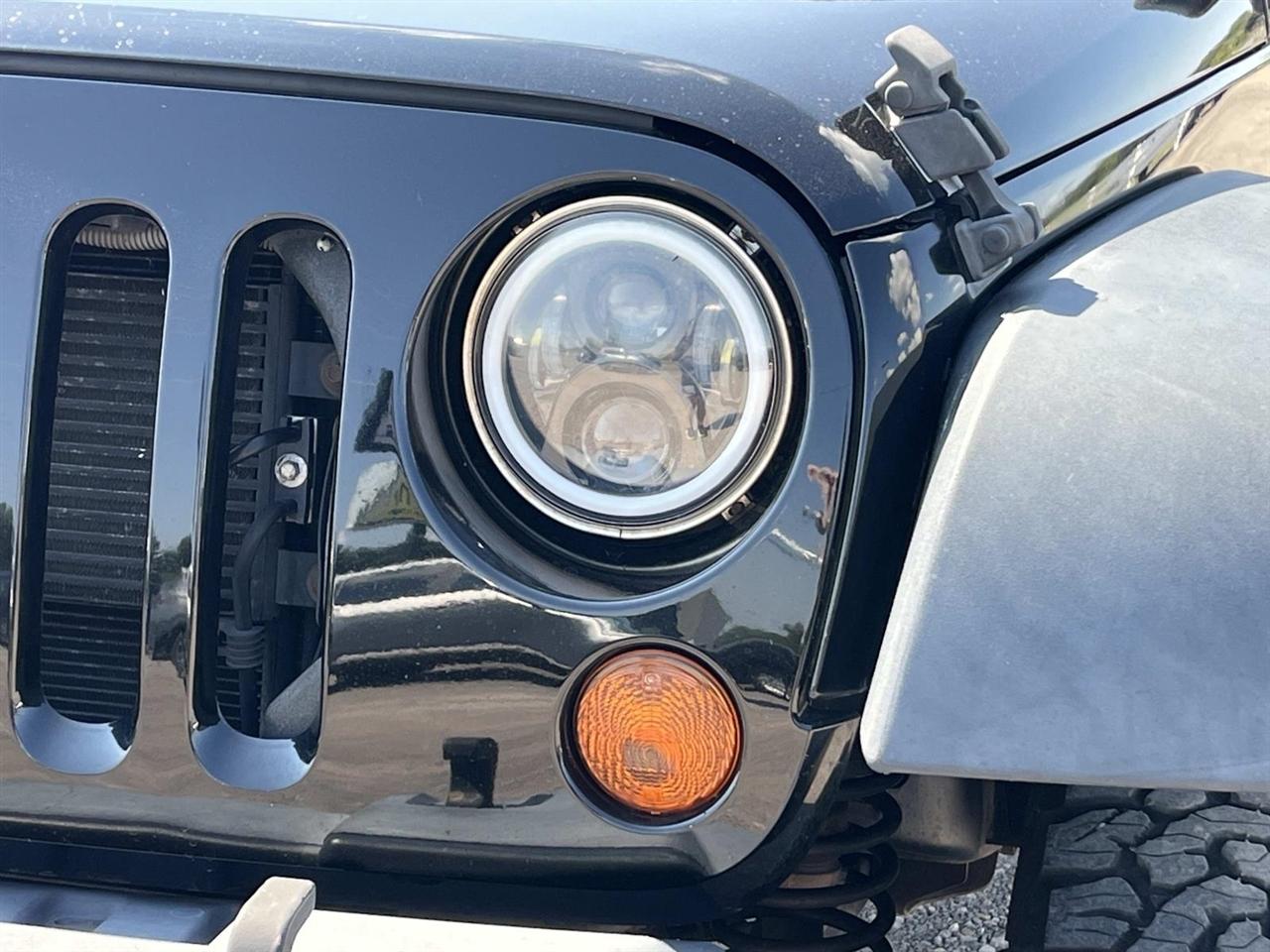 Jeep Wrangler Unlimited 4WD 4dr Sport 2013