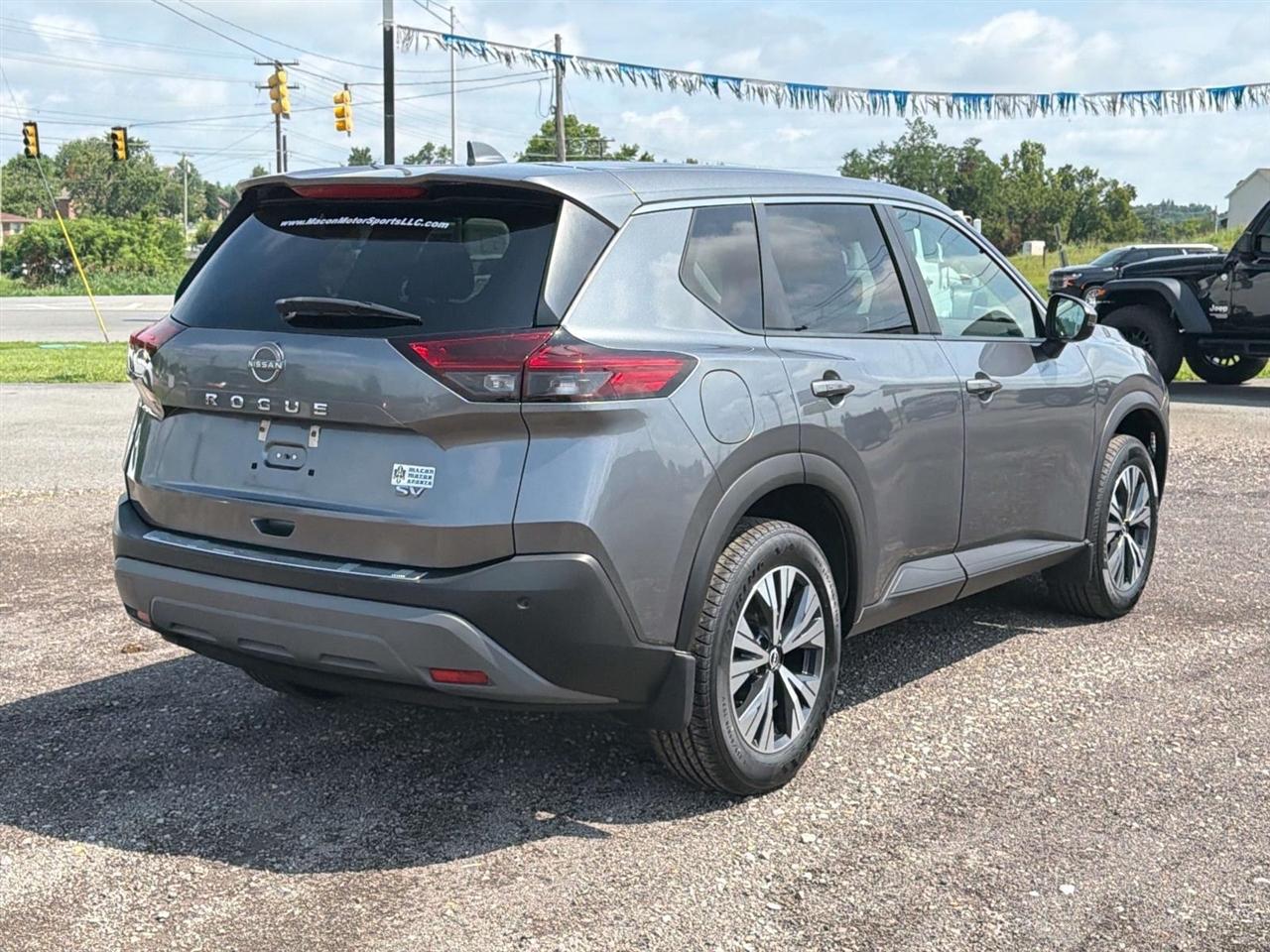 Nissan Rogue FWD SV 2022