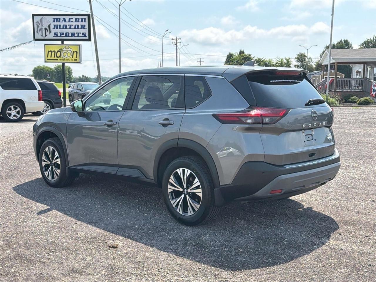 Nissan Rogue FWD SV 2022