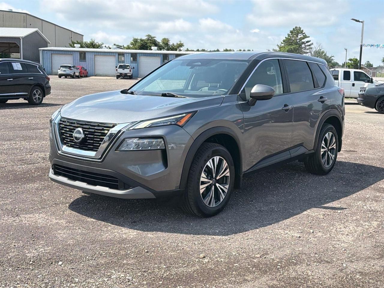 Nissan Rogue FWD SV 2022