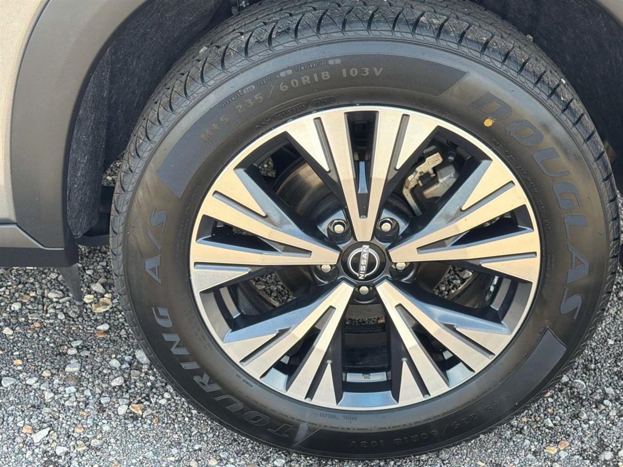 Nissan Rogue FWD SV 2022