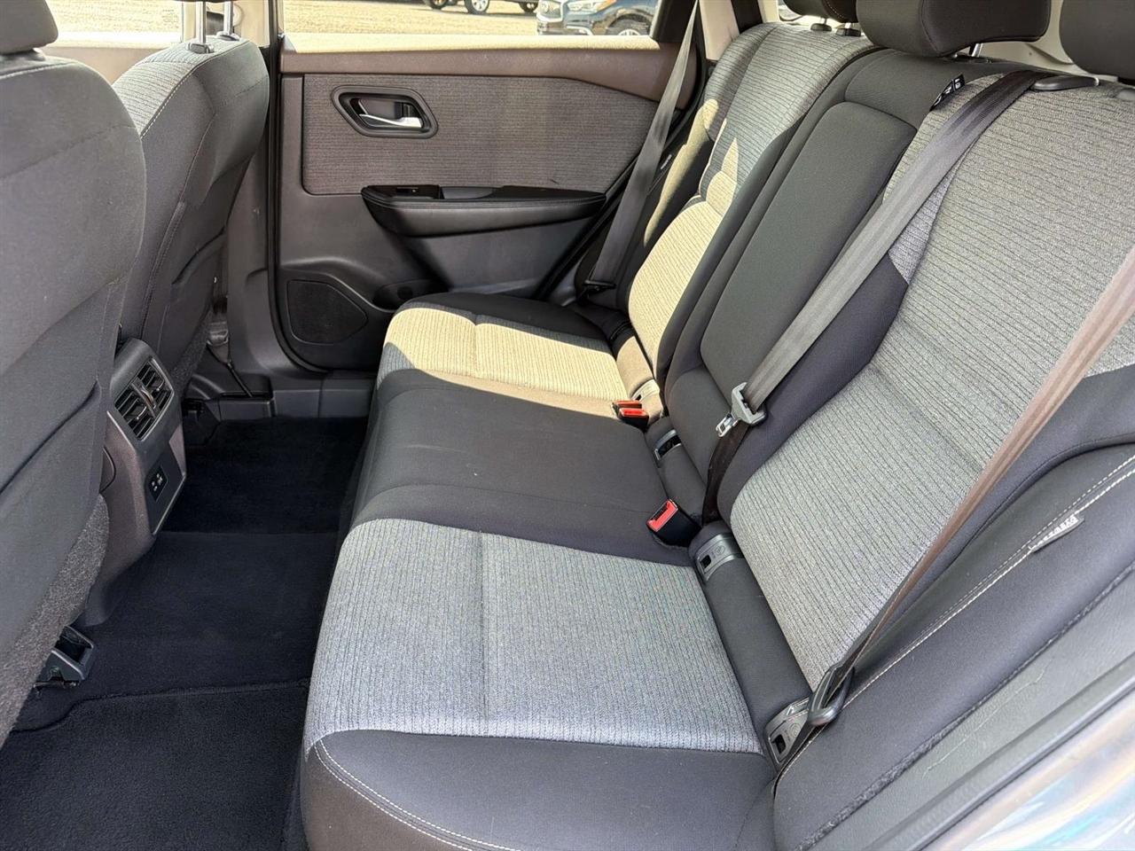Nissan Rogue FWD SV 2022