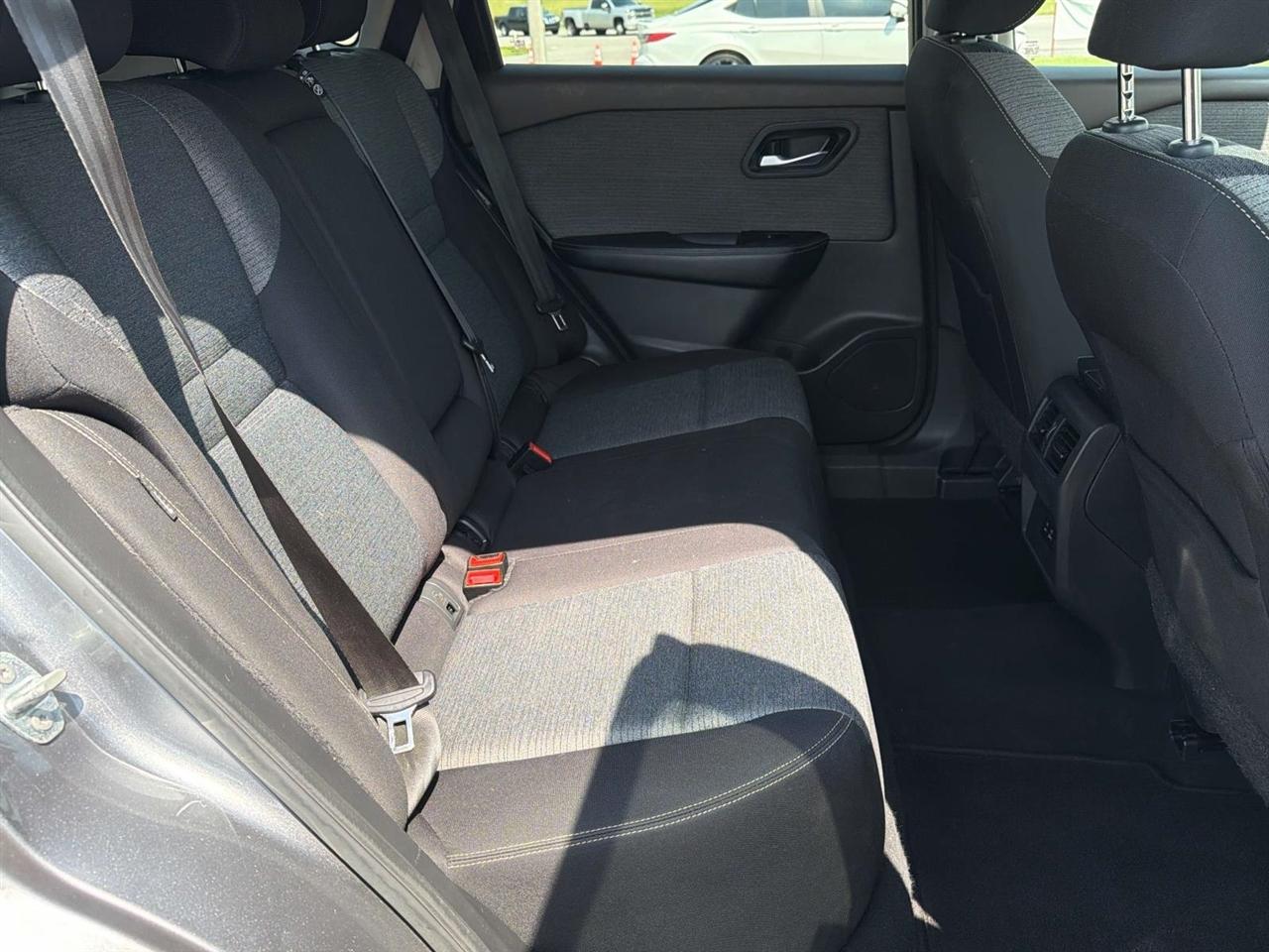Nissan Rogue FWD SV 2022