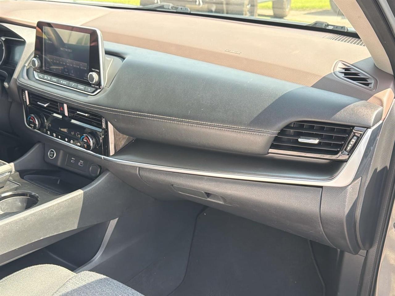 Nissan Rogue FWD SV 2022