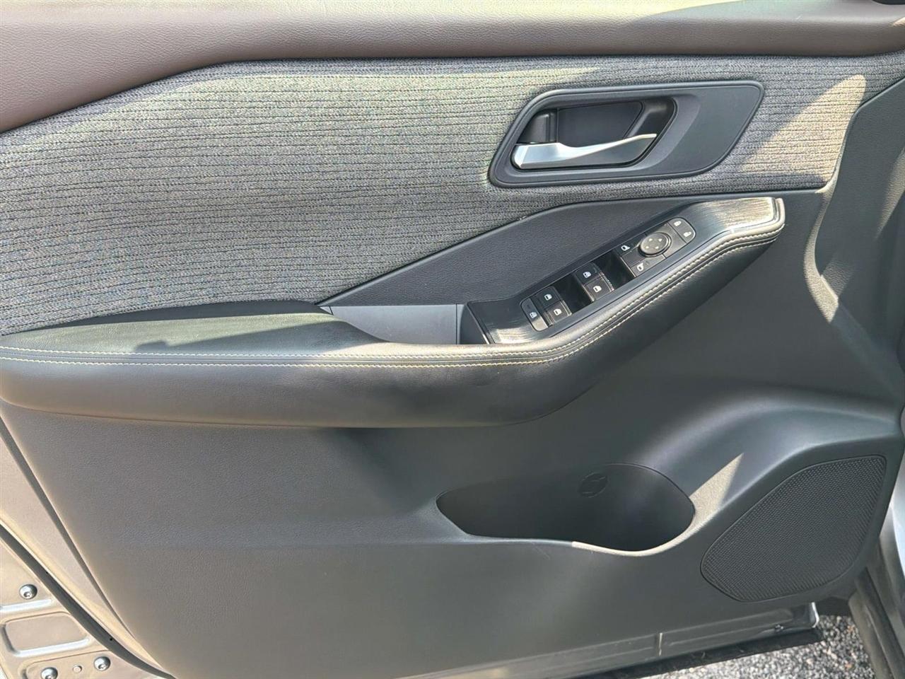 Nissan Rogue FWD SV 2022