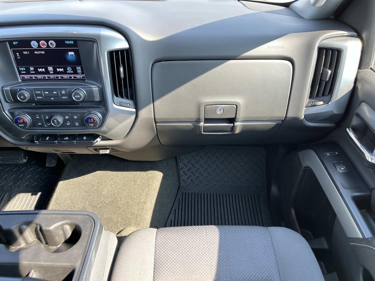 Chevrolet Silverado 1500 4WD Double Cab 143.5" LT w/2LT 2017