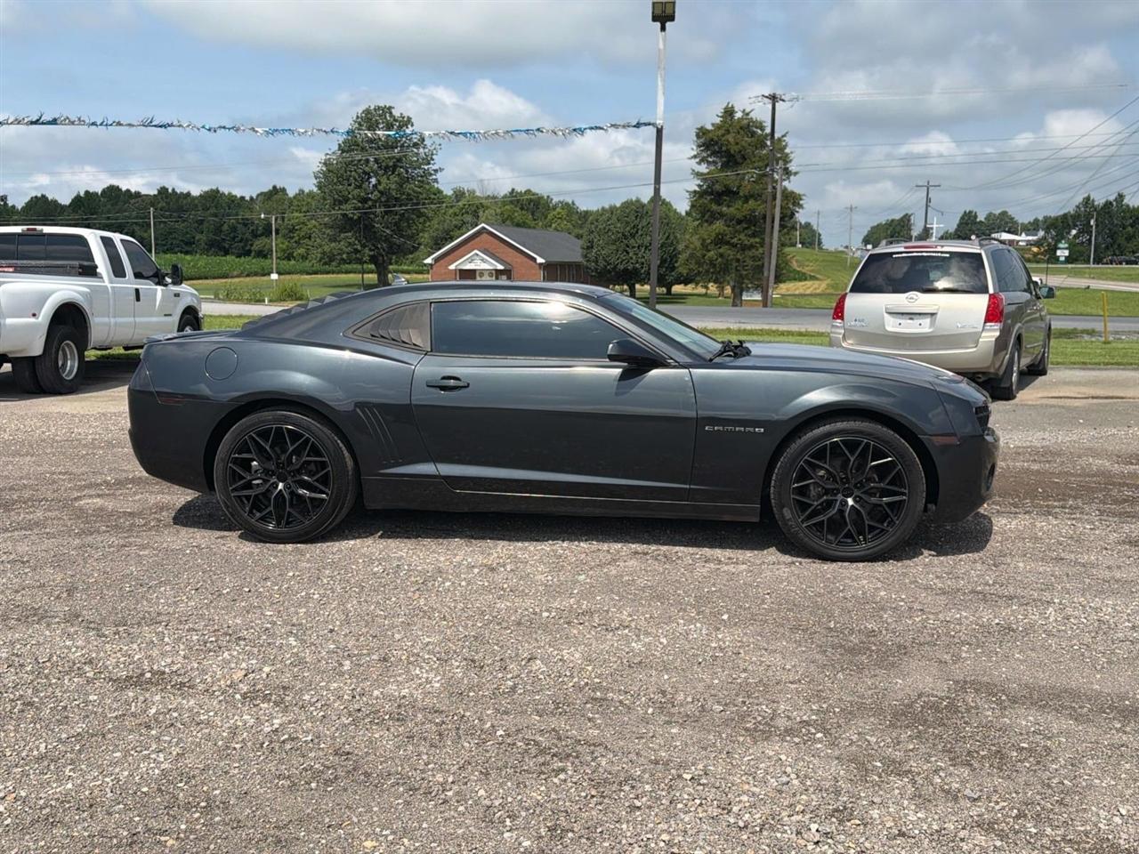 Chevrolet Camaro 2dr Cpe 2LT 2012