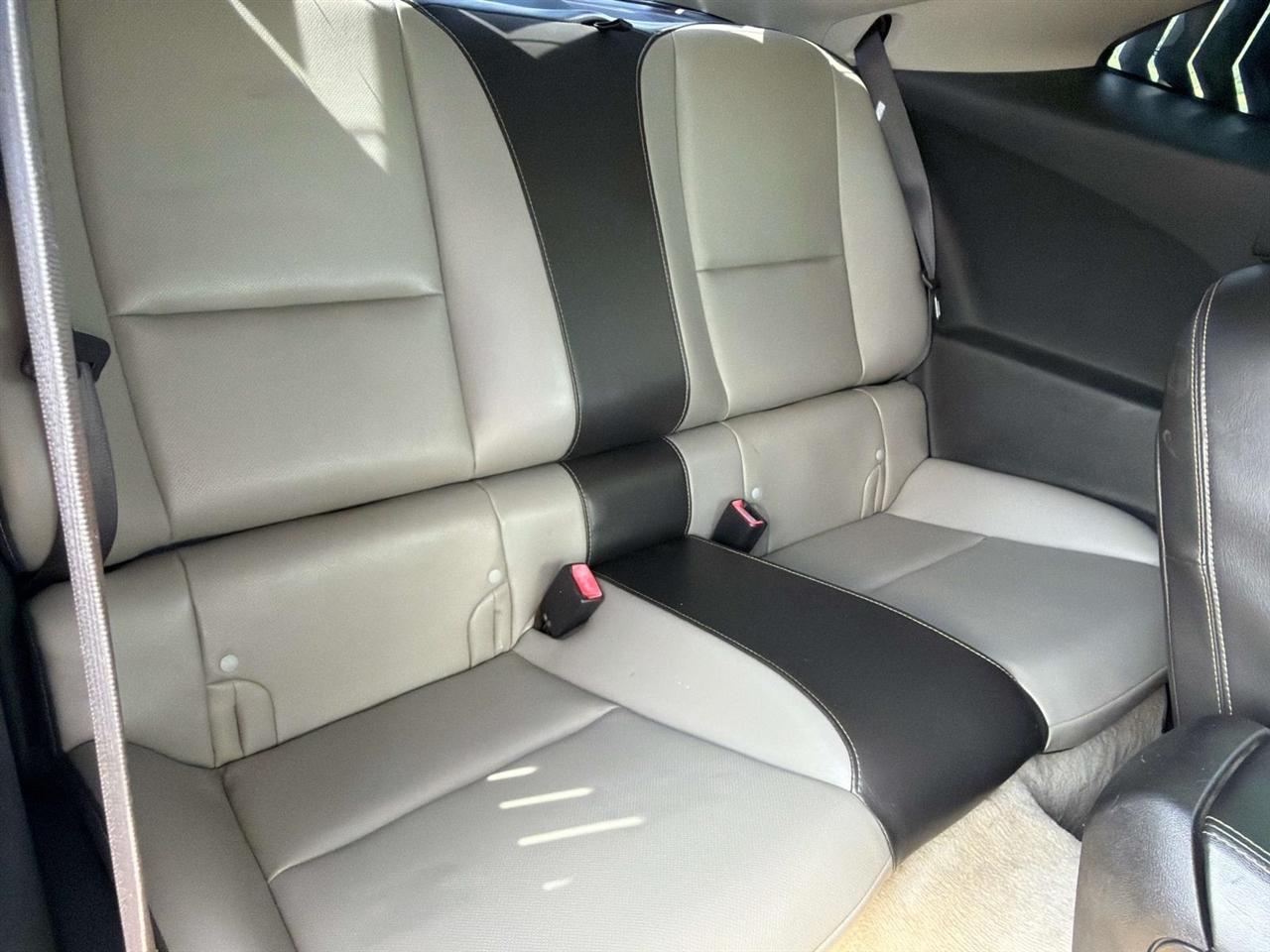 Chevrolet Camaro 2dr Cpe 2LT 2012