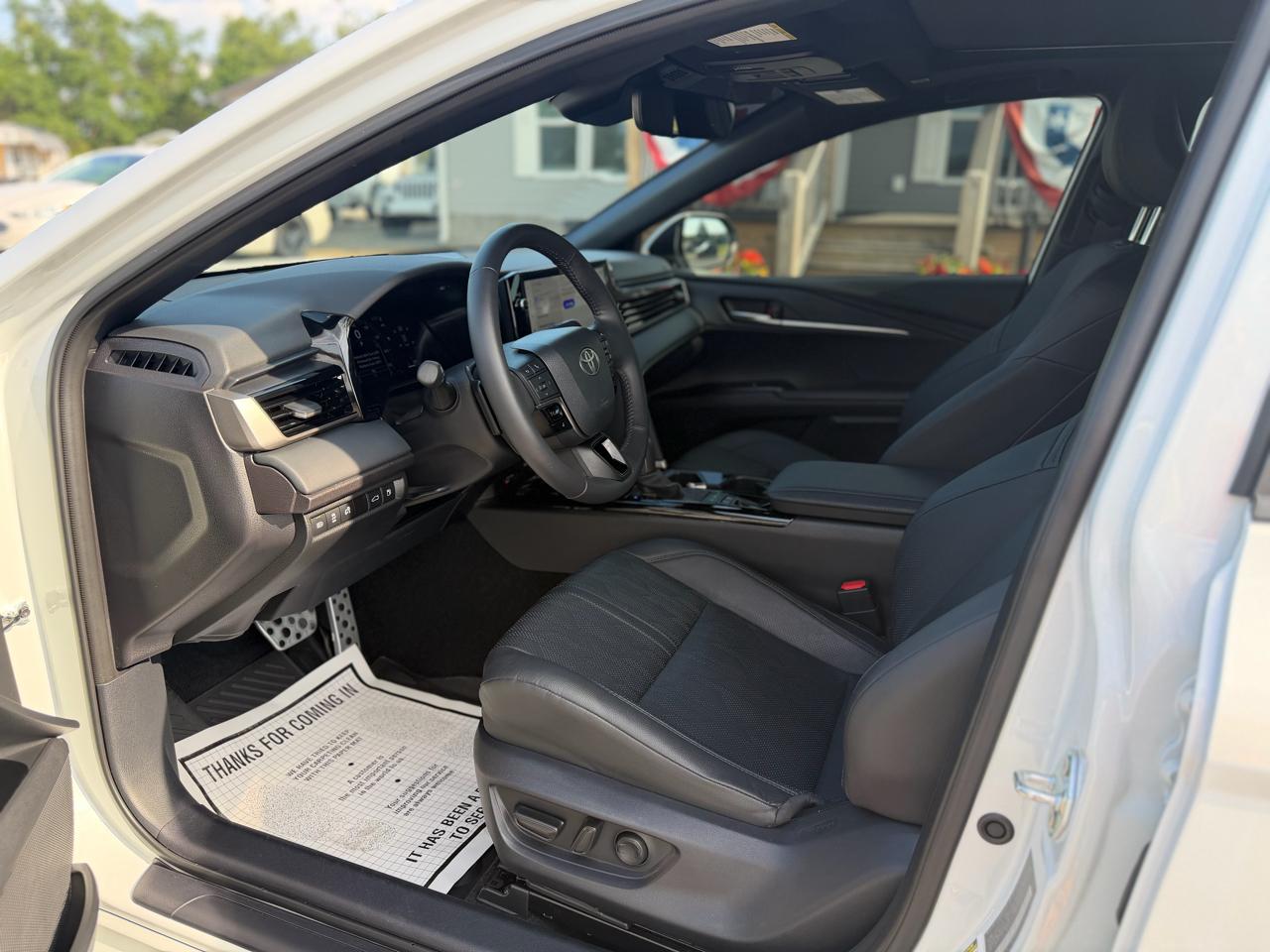 Toyota Camry Hybrid XSE Auto 2025