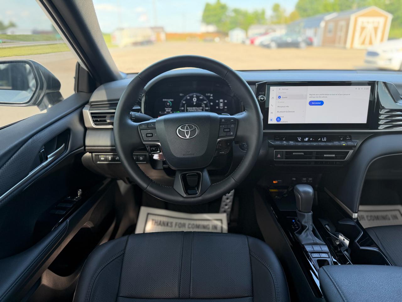 Toyota Camry Hybrid XSE Auto 2025