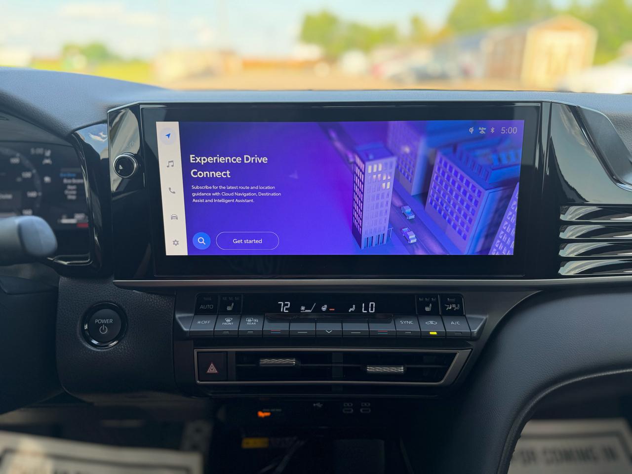 Toyota Camry Hybrid XSE Auto 2025