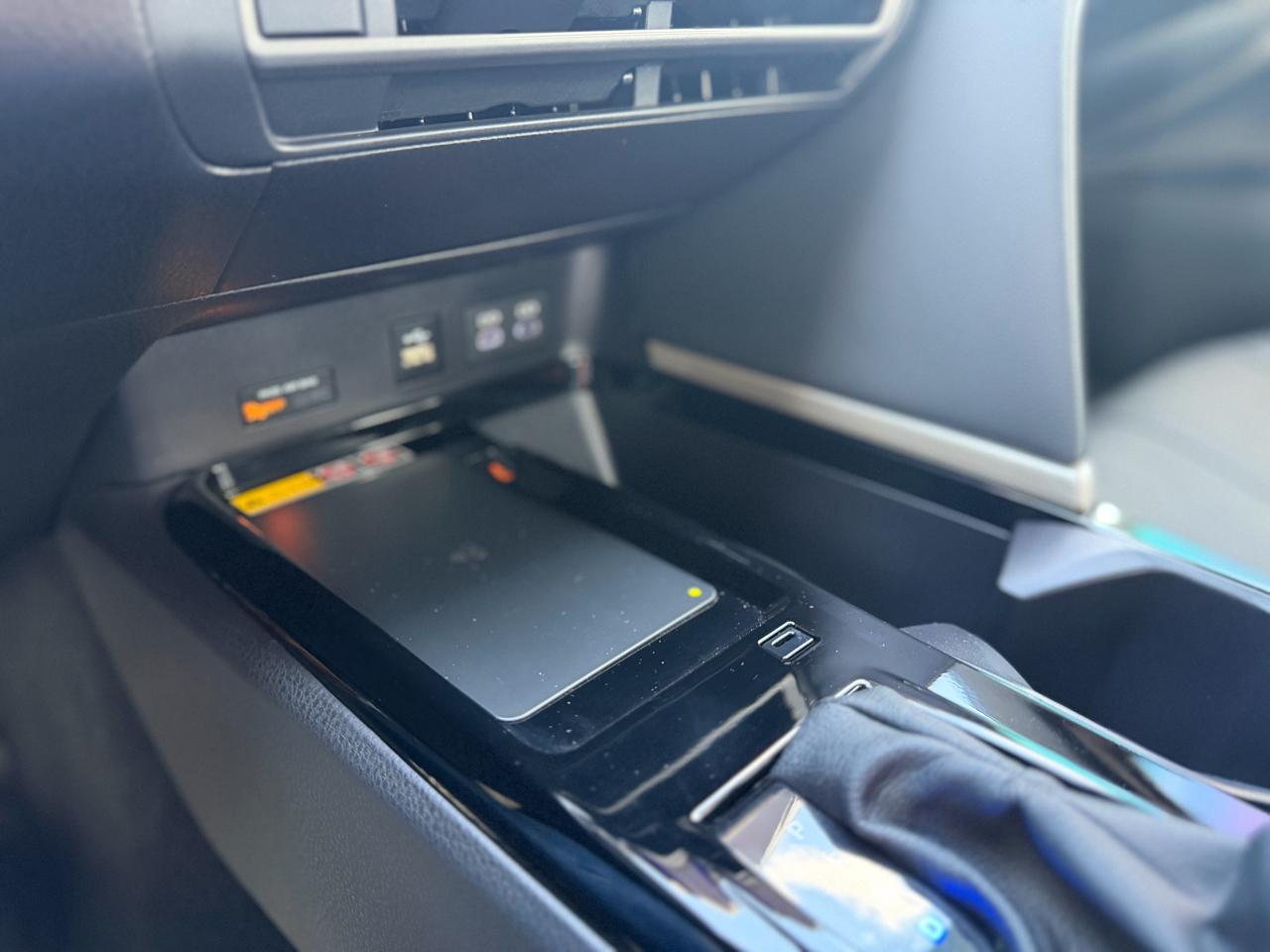 Toyota Camry Hybrid XSE Auto 2025