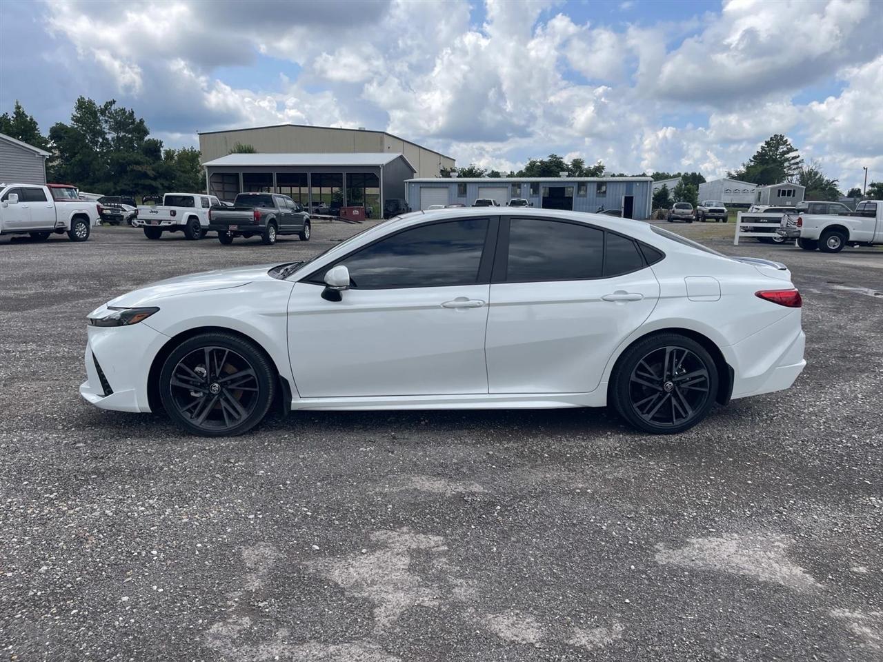 Toyota Camry Hybrid XSE Auto 2025