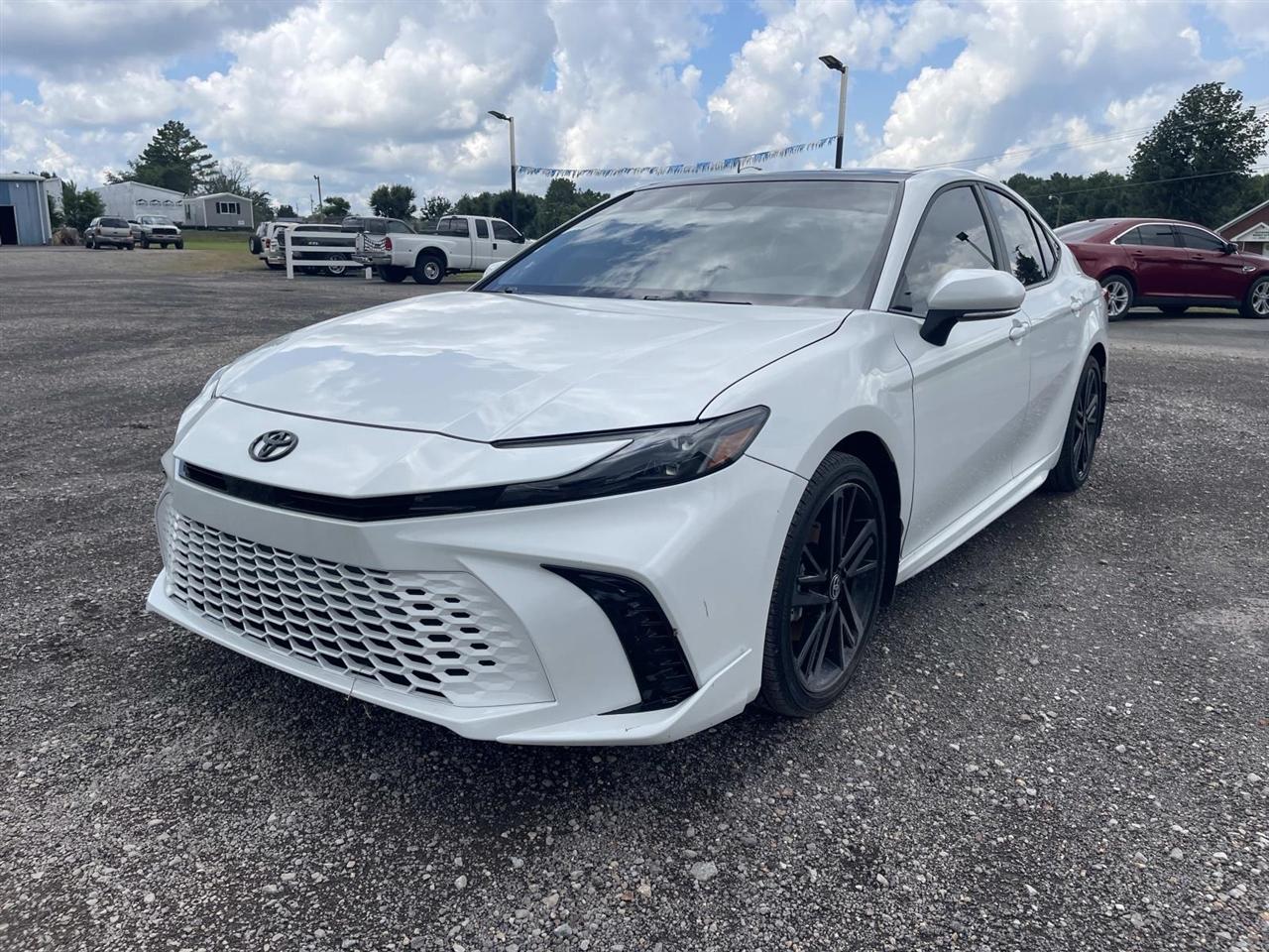 Toyota Camry Hybrid XSE Auto 2025