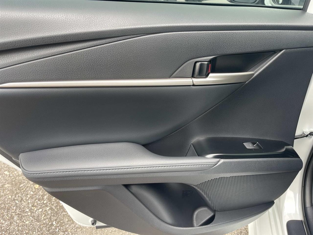Toyota Camry Hybrid XSE Auto 2025