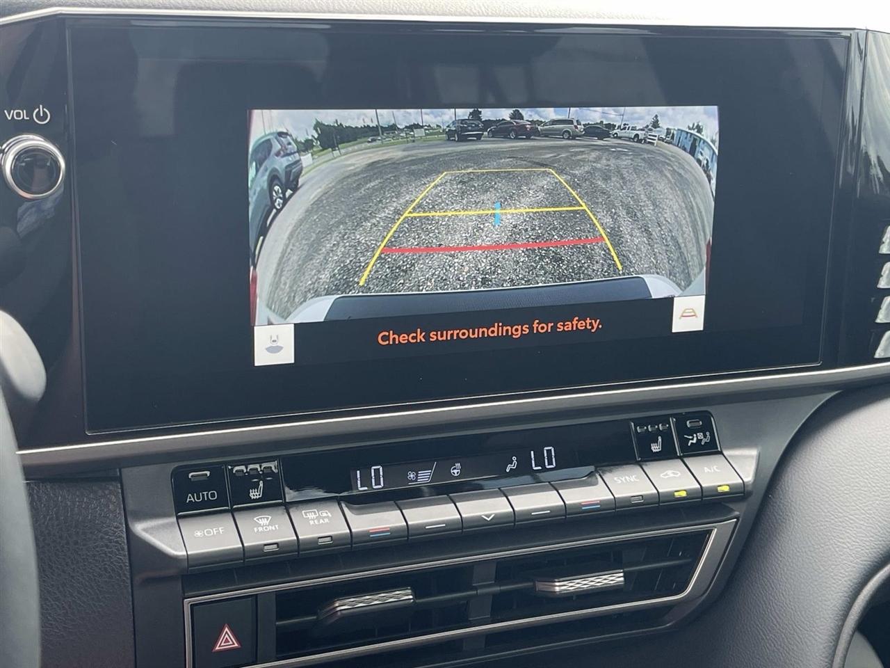 Toyota Camry Hybrid XSE Auto 2025