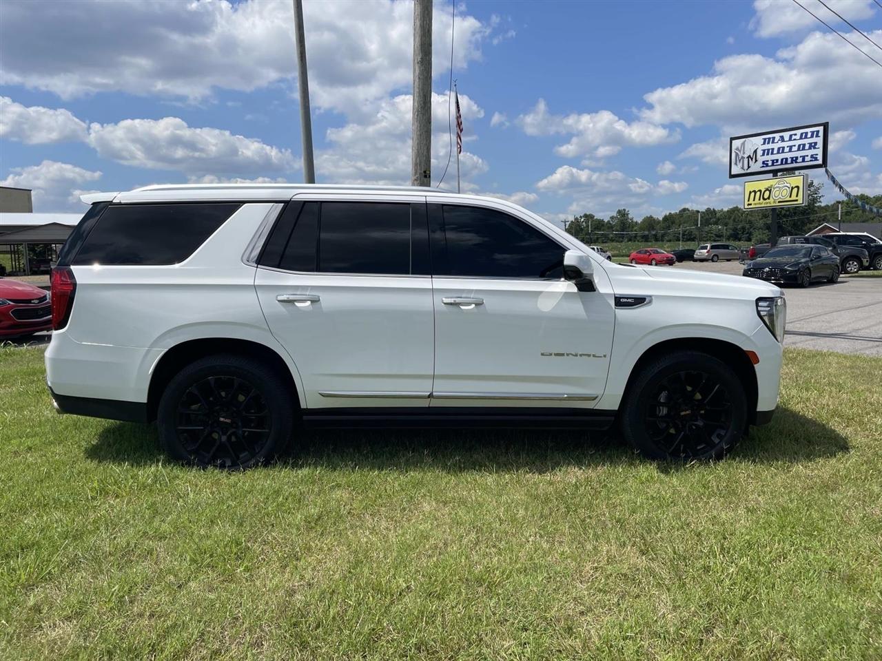 GMC Yukon 4WD 4dr Denali 2022