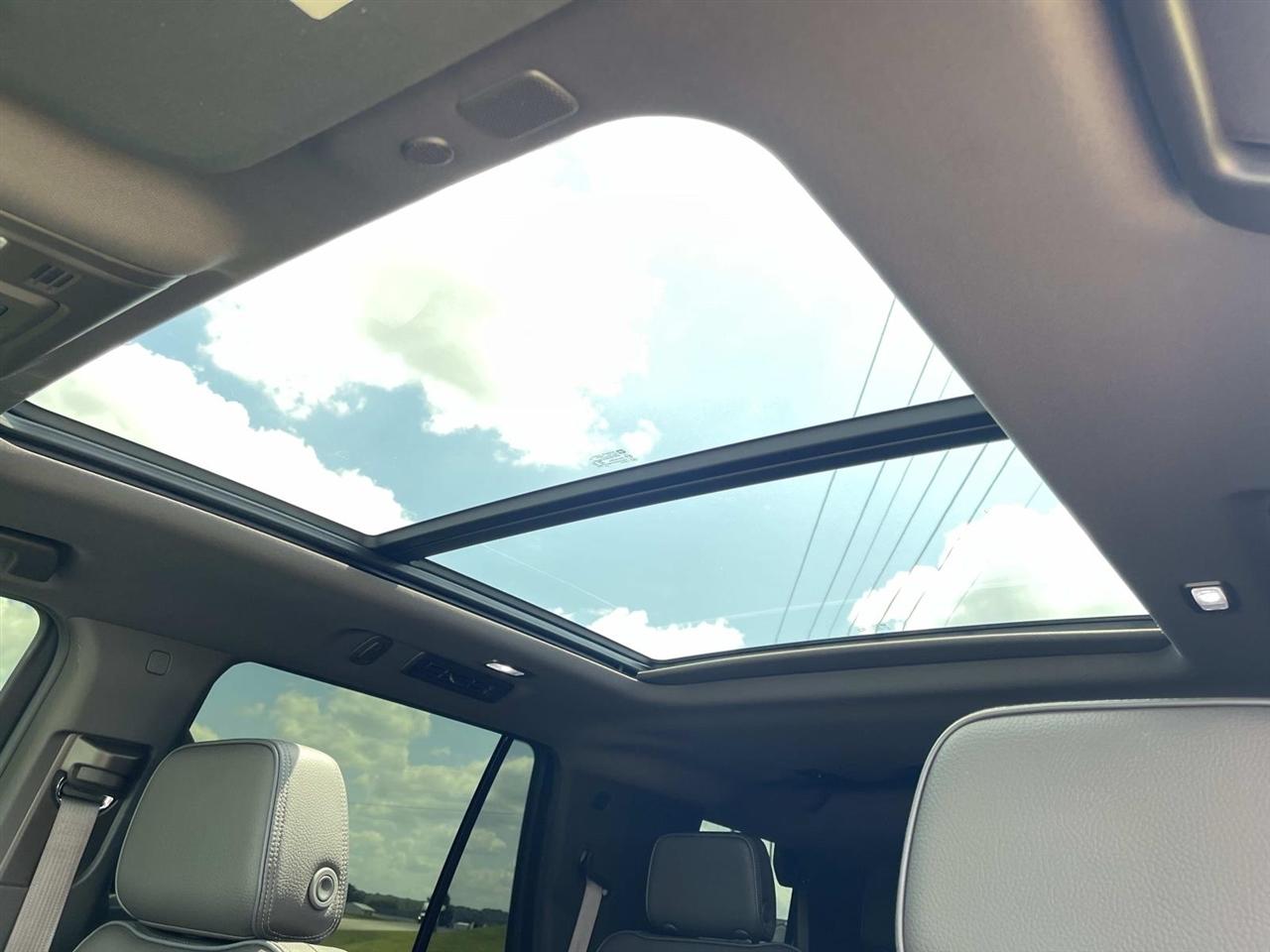 GMC Yukon 4WD 4dr Denali 2022