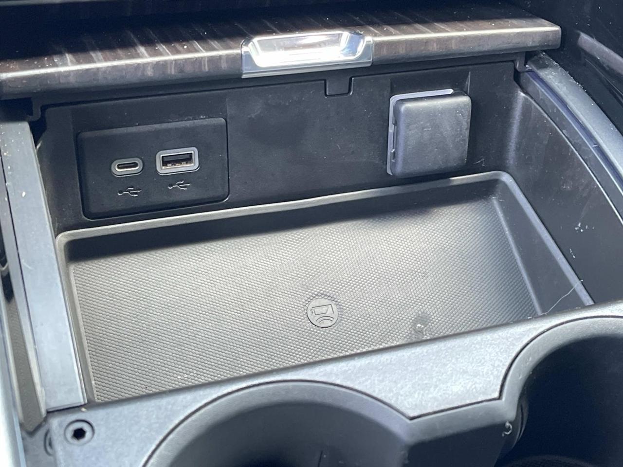 GMC Yukon 4WD 4dr Denali 2022