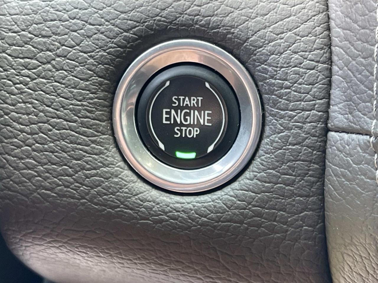GMC Yukon 4WD 4dr Denali 2022