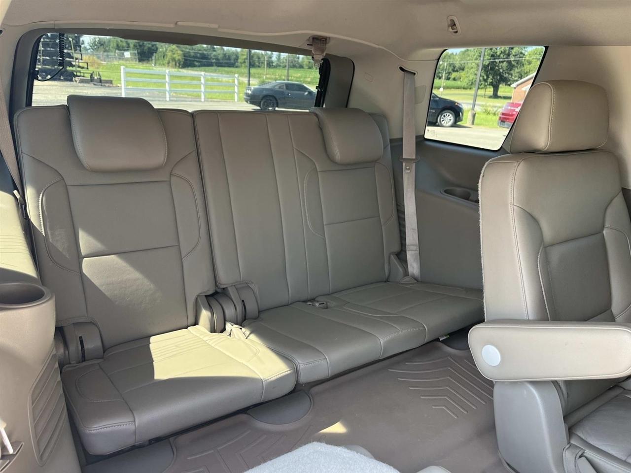 GMC Yukon 2WD 4dr SLT 2016