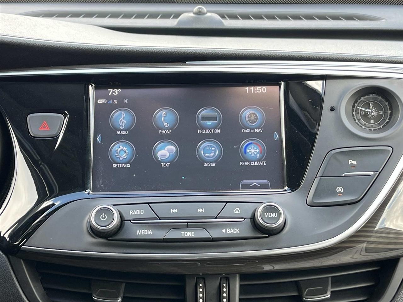 Buick Envision FWD 4dr Essence 2020